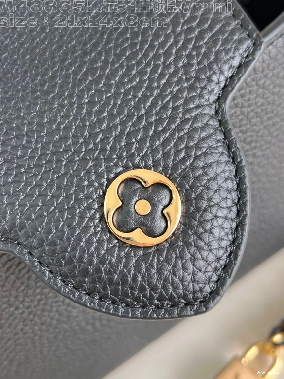 CAPUCINES LOUIS MINI-21*14*8CM VUITTON 0315